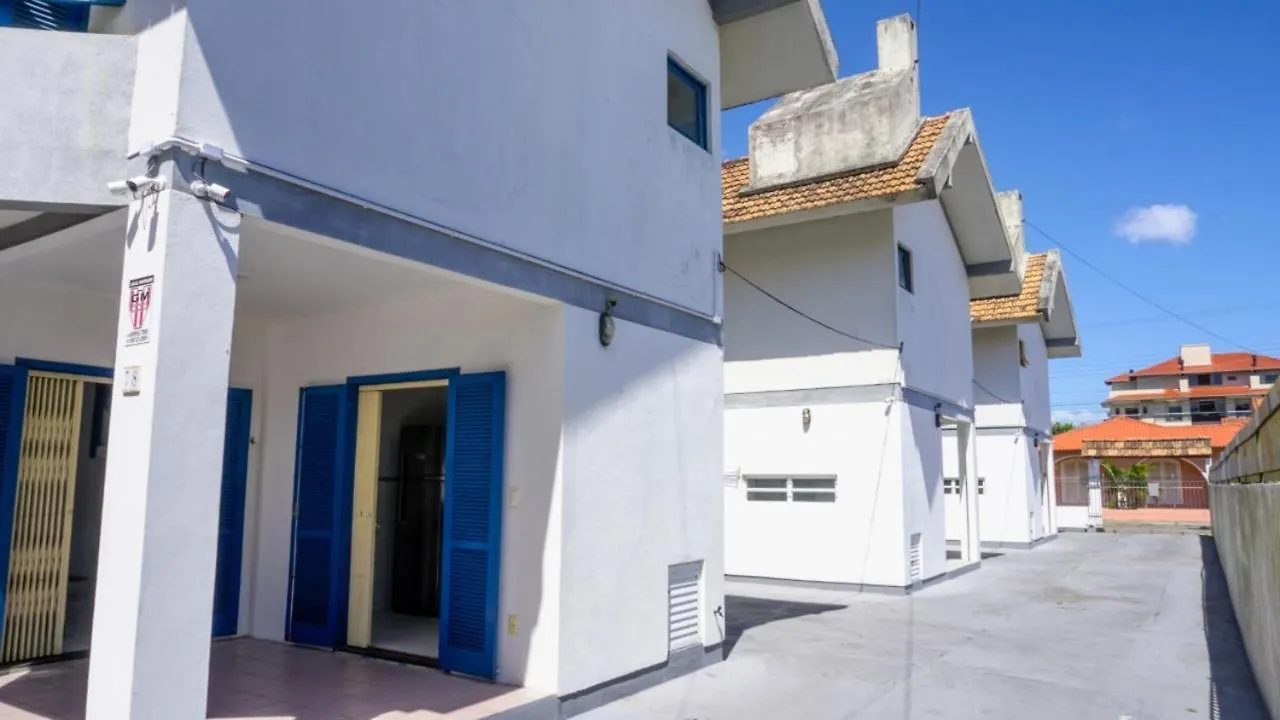 Casa Azul - A 70 Metros Da Areia Da Praia Dos Ingleses - 6 Pessoas Florianópolis Brasil