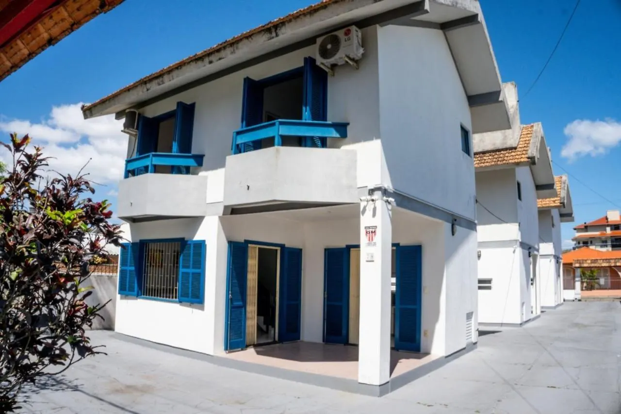 Casa de Férias Casa Azul - A 70 Metros Da Areia Da Praia Dos Ingleses - 6 Pessoas Florianópolis