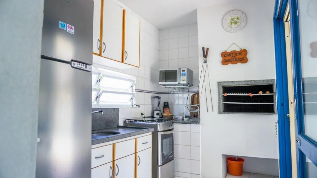 Casa Azul - A 70 Metros Da Areia Da Praia Dos Ingleses - 6 Pessoas Florianópolis